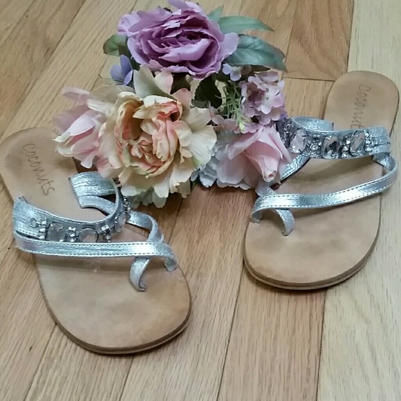 Coconuts Dressy Toe Sandals - Picture 1 of 4